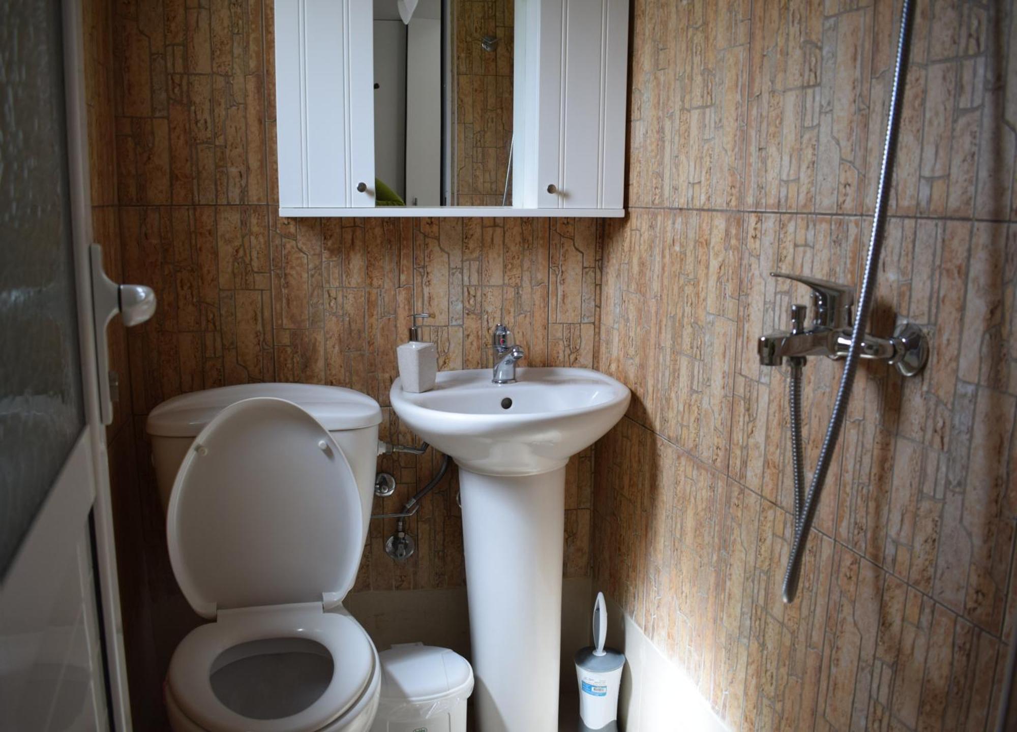 R Apartment Αρτέμιδα Εξωτερικό φωτογραφία