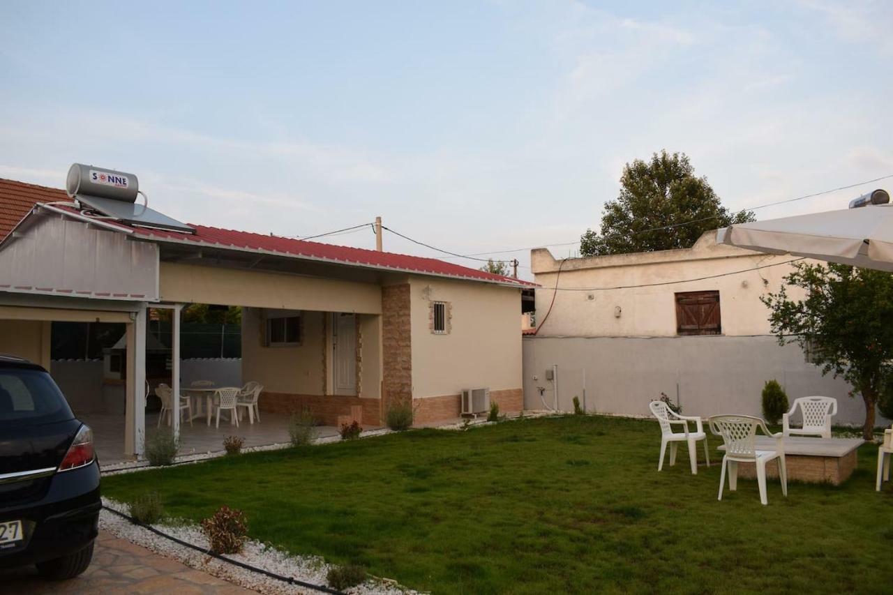 R Apartment Αρτέμιδα Εξωτερικό φωτογραφία